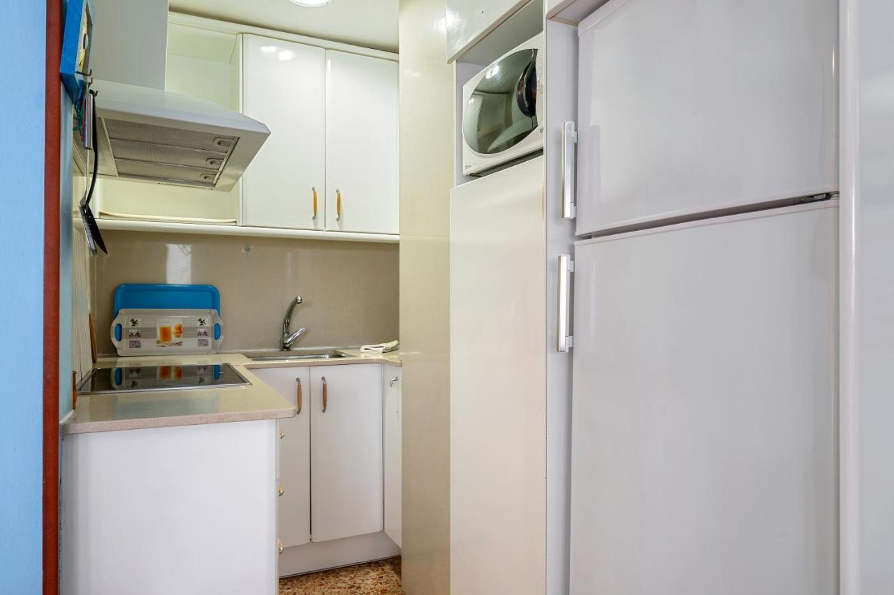 Nexo Apartment Салоу Екстериор снимка